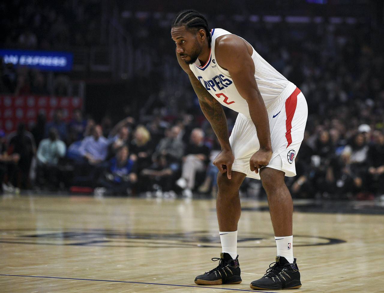 对线拼劲足 对线拼劲足